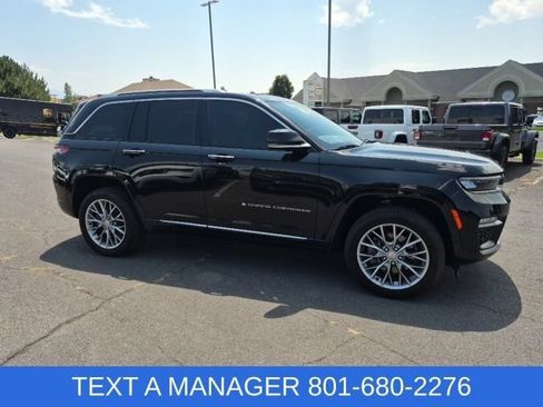 Used 2022 Jeep Grand Cherokee Summit w/ Adv Protech Group IV AWD/4WD image 3