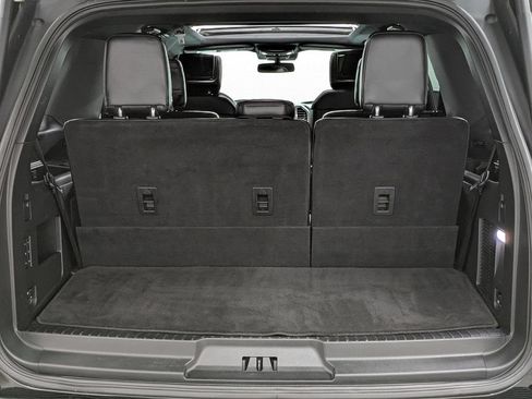 Used 2019 Ford Expedition Limited w/ Equipment Group 303A AWD/4WD image 20