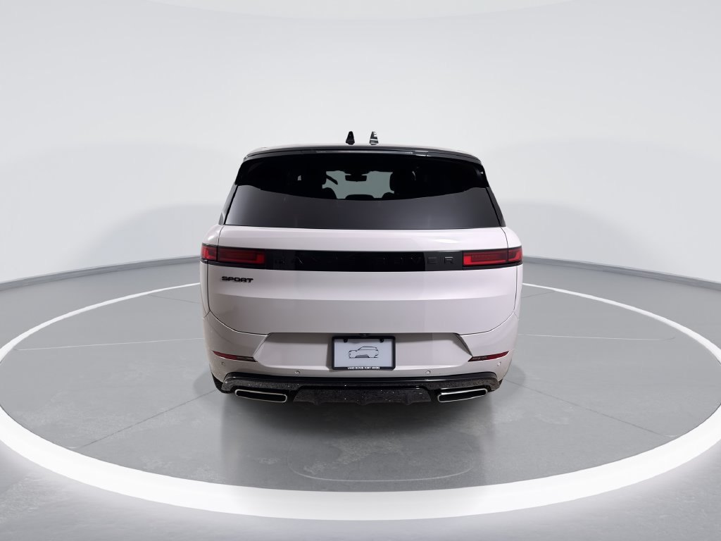 New 2027 Land Rover Range Rover Sport Dynamic SE AWD/4WD image 7