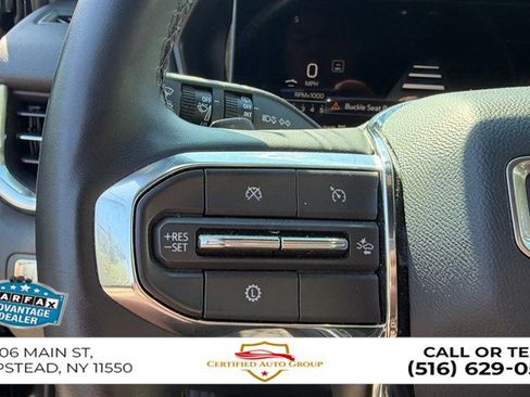 Used 2025 GMC Terrain Elevation AWD/4WD image 13