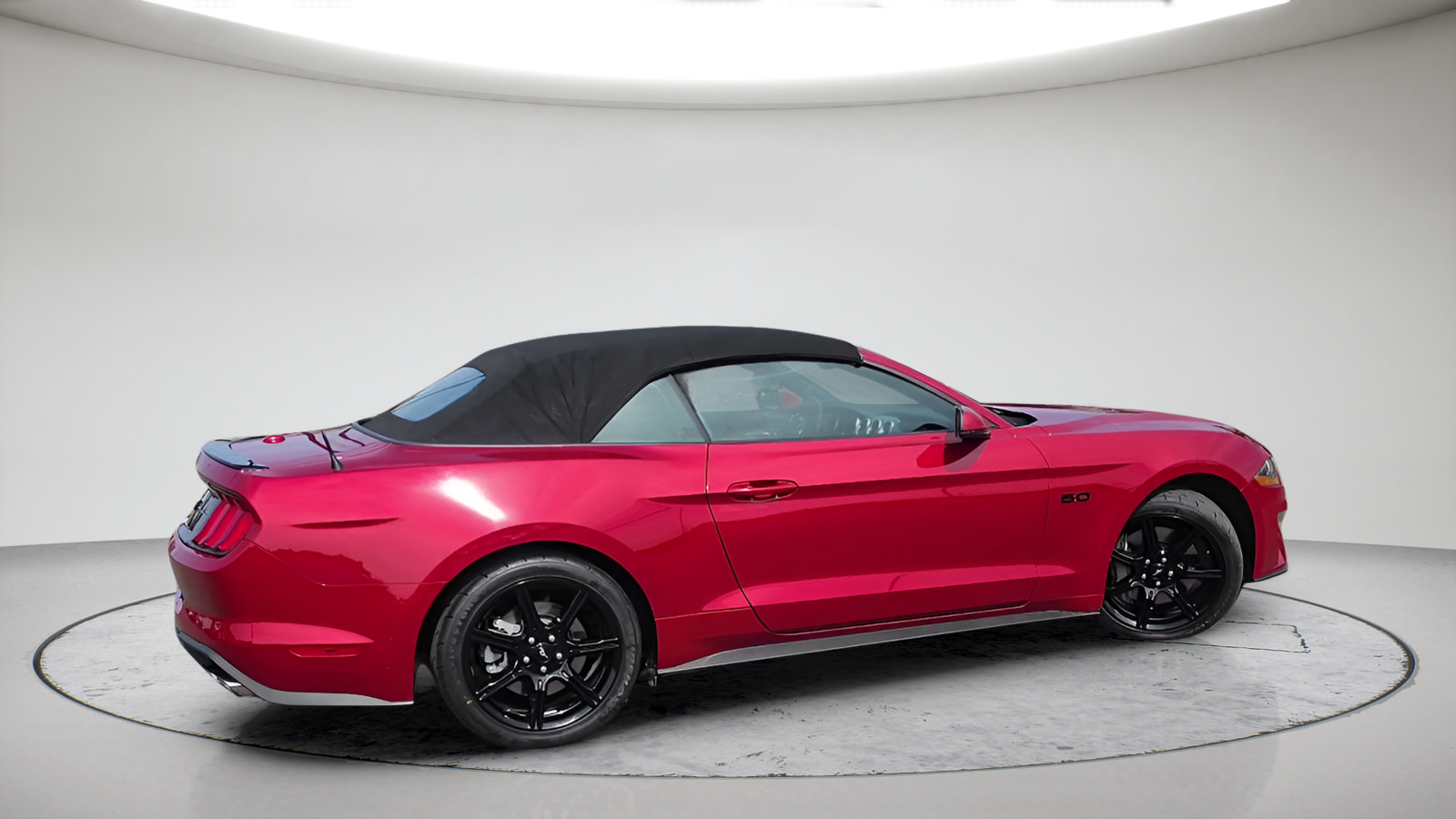 Used 2020 Ford Mustang GT Premium w/ Ford Safe & Smart Package RWD image 7