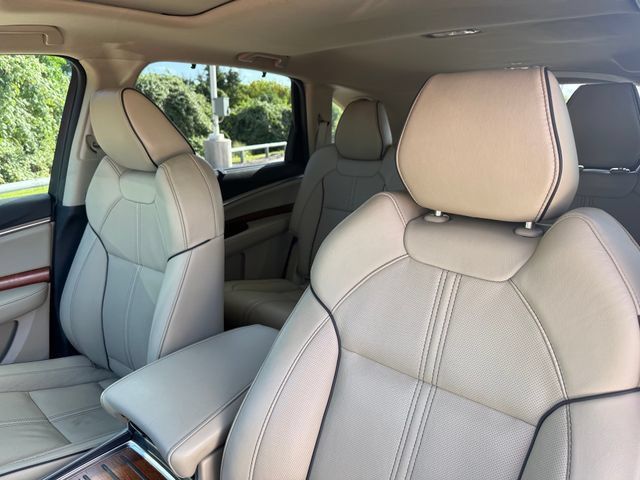 Used 2018 Acura MDX w/ Advance Package AWD/4WD image 10