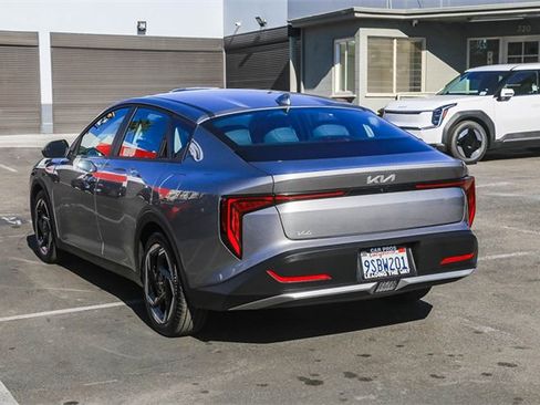 Used 2025 Kia K4 EX image 8