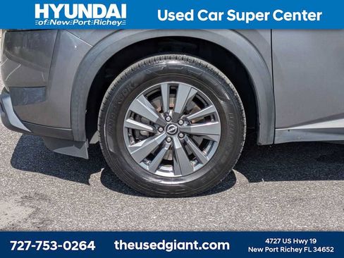 Used 2022 Nissan Pathfinder S FWD image 10