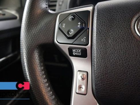 Used 2024 Toyota 4Runner SR5 AWD/4WD image 17