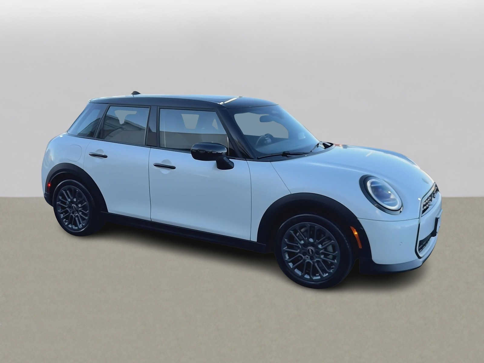 Used 2026 MINI Cooper S FWD image 2