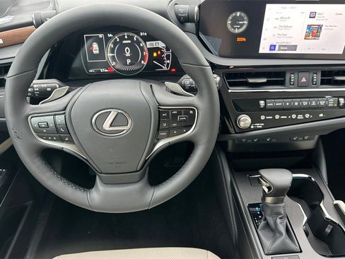 New 2025 Lexus ES 350 w/ Premium Package image 14