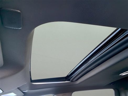 Used 2024 GMC Sierra 1500 AT4 w/ AT4 Premium Package image 43