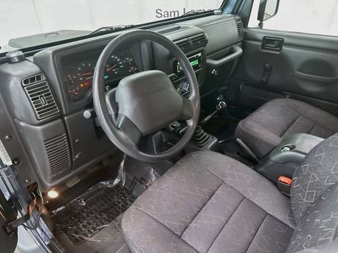 Used 2002 Jeep Wrangler SE AWD/4WD image 20
