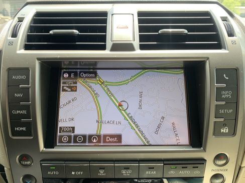 Used 2015 Lexus GX 460 w/ Premium Package AWD/4WD image 24