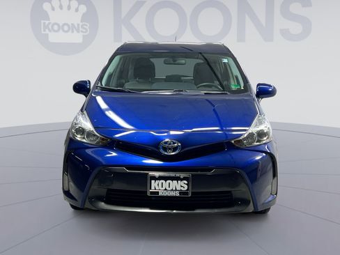Used 2017 Toyota Prius V Three image 15