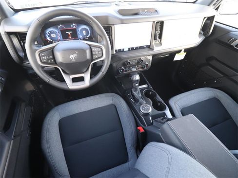 New 2025 Ford Bronco Big Bend image 8