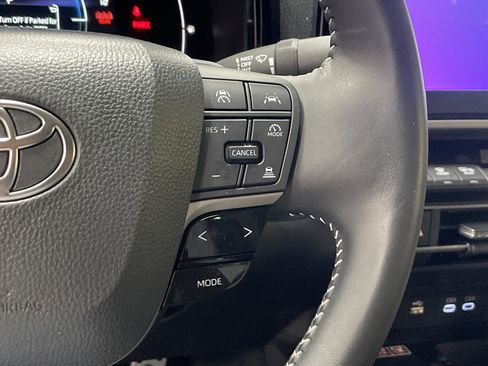 Certified 2025 Toyota Camry SE FWD image 20