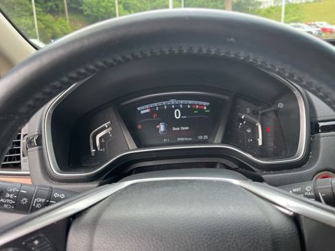 Used 2017 Honda CR-V Touring image 22