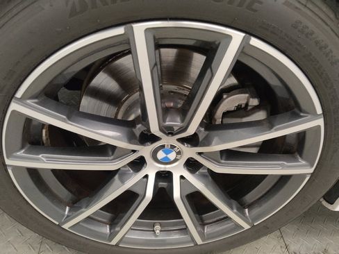Used 2021 BMW 330e w/ Convenience Package RWD image 31