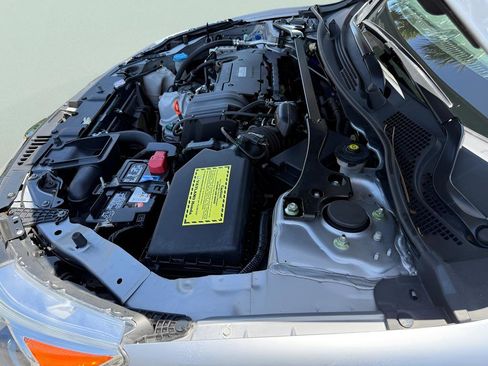 Used 2017 Honda Accord EX-L image 45