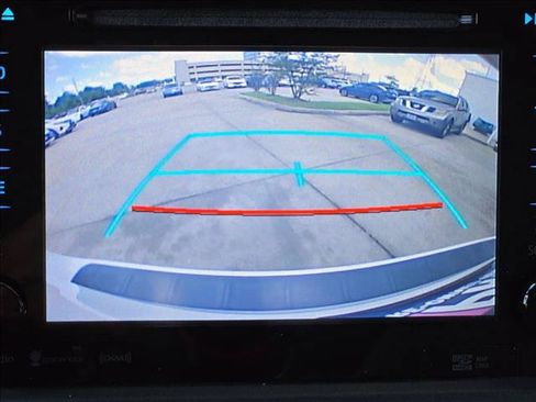 Used 2016 Toyota Sienna XLE w/ XLE Navigation Package FWD image 14
