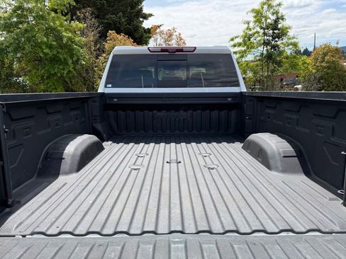 Used 2020 GMC Sierra 3500 AT4 w/ AT4 Premium Package AWD/4WD image 10