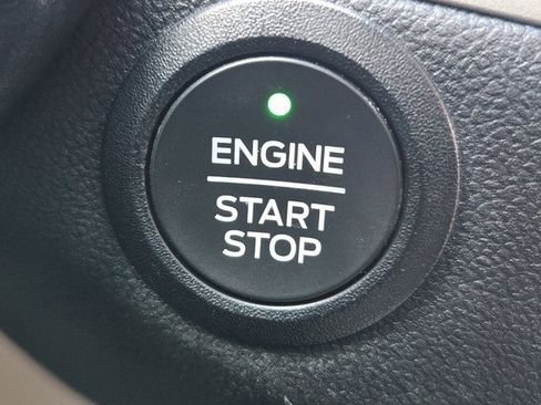 Certified 2022 Ford Escape SE w/ Convenience Package image 19