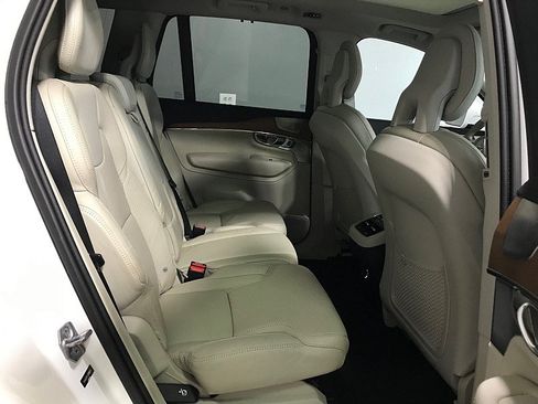 Used 2016 Volvo XC90 T6 Inscription w/ Vision Package AWD/4WD image 16