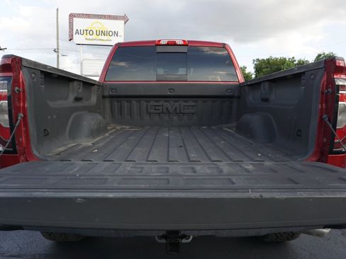 Used 2018 GMC Sierra 1500 SLT AWD/4WD image 21