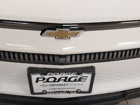 New 2026 Chevrolet Equinox EV LT image 31