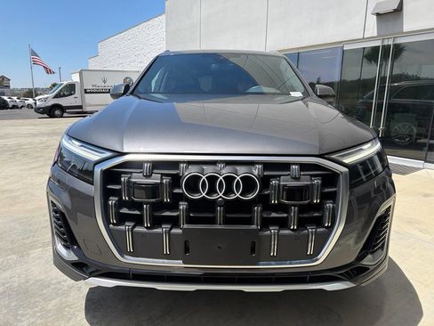 Used 2025 Audi Q7 3.0T Premium Plus AWD/4WD image 2