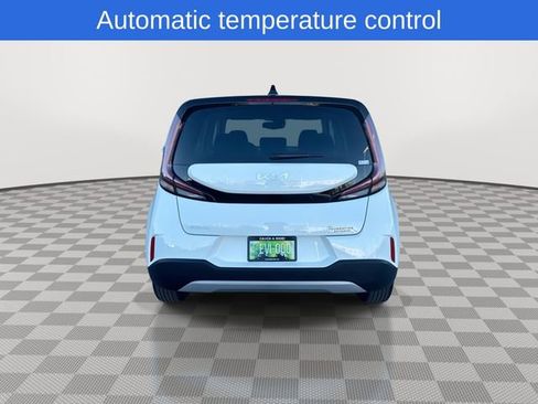 Certified 2025 Kia Soul S image 9