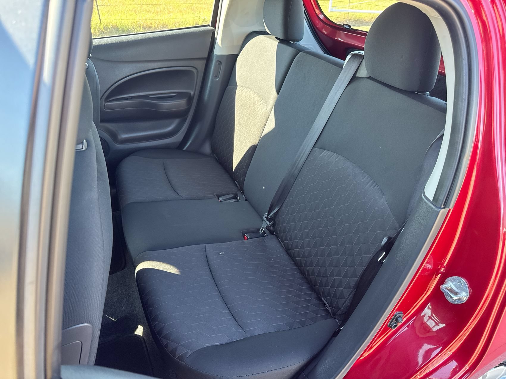 Used 2024 Mitsubishi Mirage ES FWD image 21