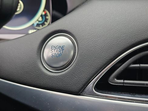 Used 2022 Hyundai Palisade Calligraphy image 34