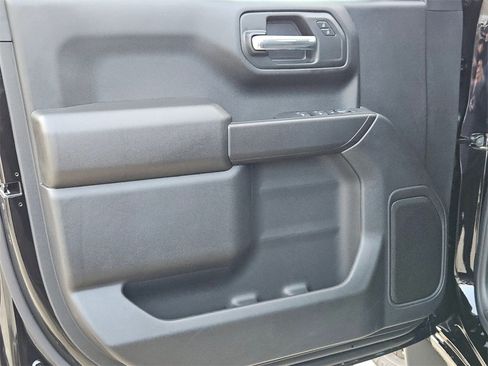 New 2026 Chevrolet Silverado 1500 Custom image 7