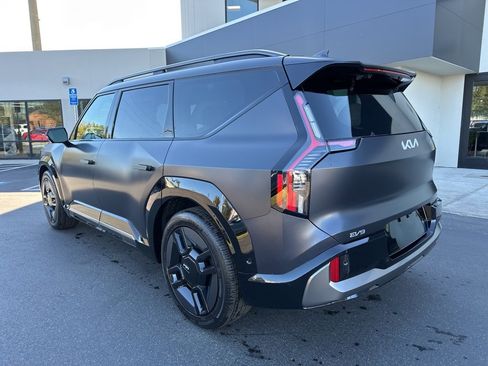 New 2026 Kia EV9 GT-Line image 8