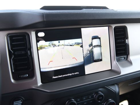 New 2026 Ford Bronco Outer Banks image 24