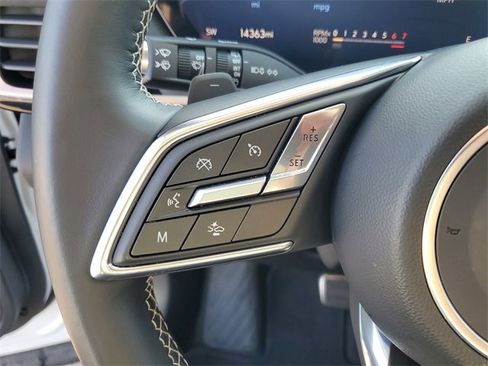 Used 2025 Buick Envision Sport Touring image 11