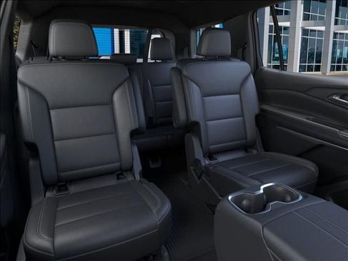 New 2026 Chevrolet Traverse LT w/ Driver Confidence Package image 17