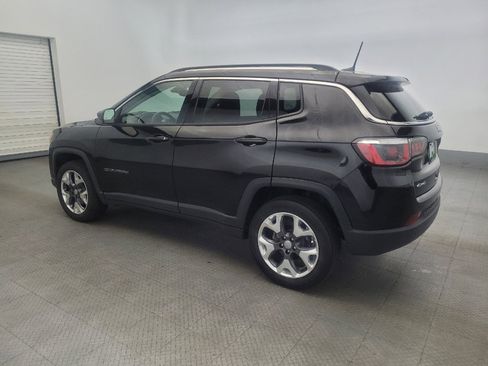 Used 2018 Jeep Compass Limited image 3