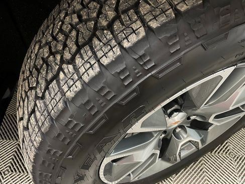 Certified 2026 Chevrolet Silverado 1500 LT image 53