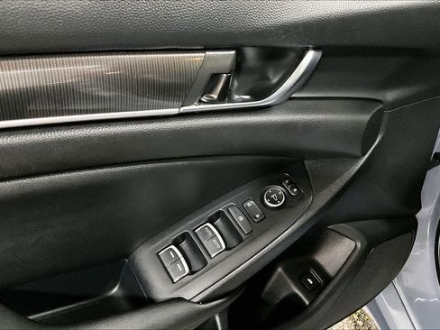Used 2022 Honda Accord Sport image 30