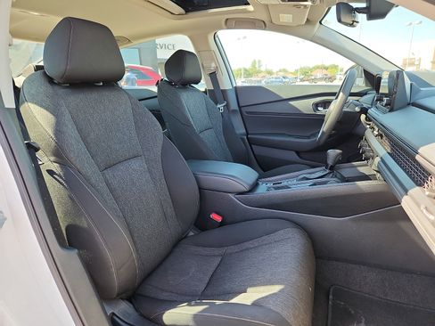 Used 2024 Honda Accord EX image 15