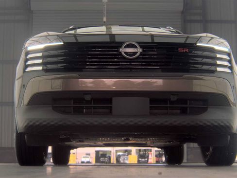 Used 2026 Nissan Kicks SR FWD image 12