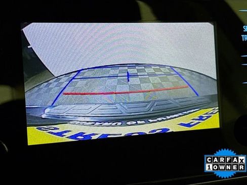 Used 2019 Toyota Corolla LE image 13