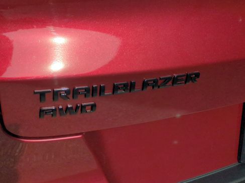 Certified 2023 Chevrolet TrailBlazer RS w/ Convenience Package image 32