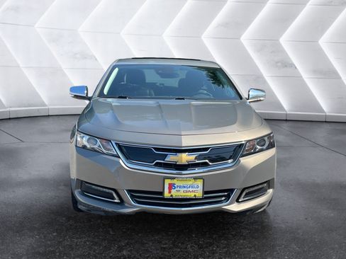 Used 2018 Chevrolet Impala Premier w/ Premier Confidence Package FWD image 9