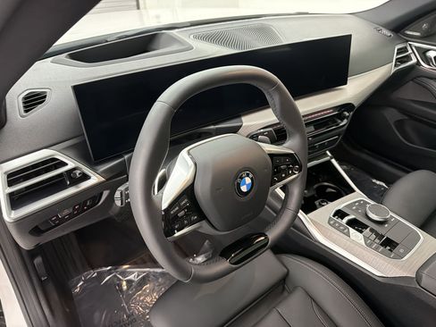 Used 2025 BMW 430i w/ Premium Package RWD image 4