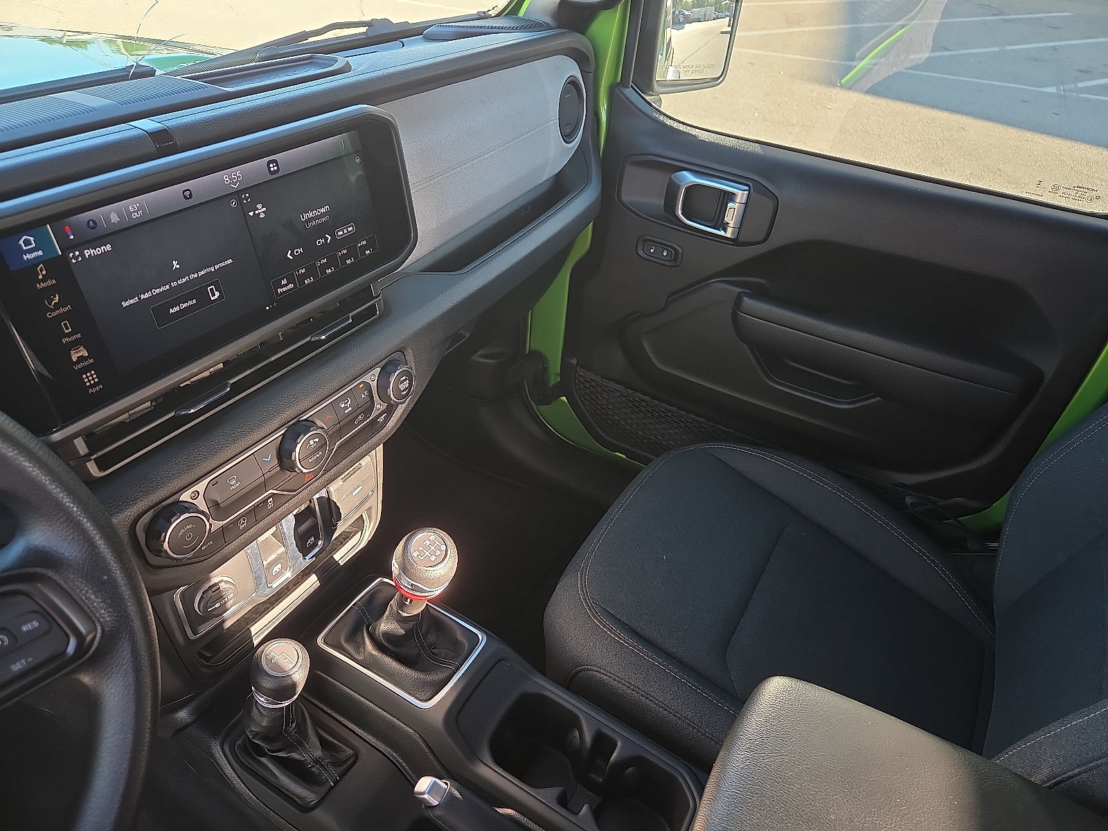 Used 2025 Jeep Wrangler Sport AWD/4WD image 11