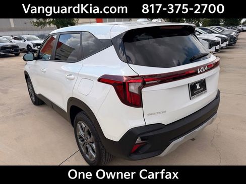 Certified 2026 Kia Seltos LX AWD/4WD image 2