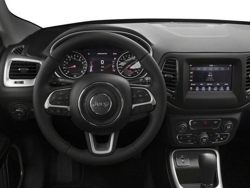 Used 2017 Jeep Compass Latitude w/ Popular Equipment Group image 10