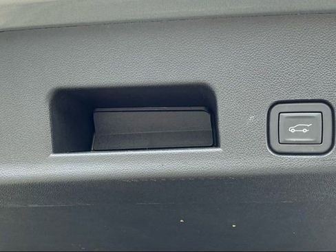 New 2026 GMC Acadia Elevation w/ Elevation Premium Package image 21