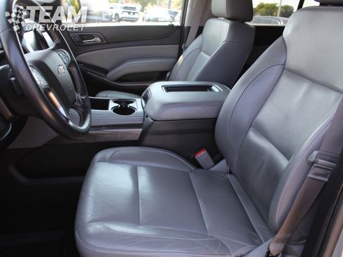 Used 2016 Chevrolet Tahoe LT image 12