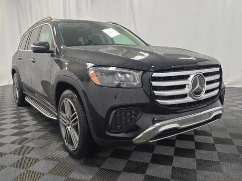New 2026 Mercedes-Benz GLS 450 4MATIC image 8